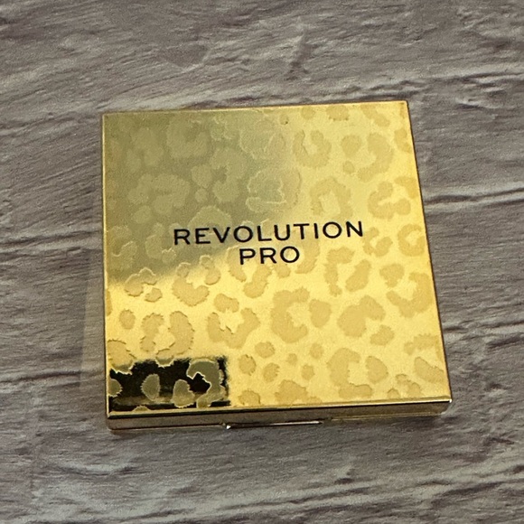 Revolution Pro Ebony Ultimate Brow Sculpt Kit - Picture 4 of 5
